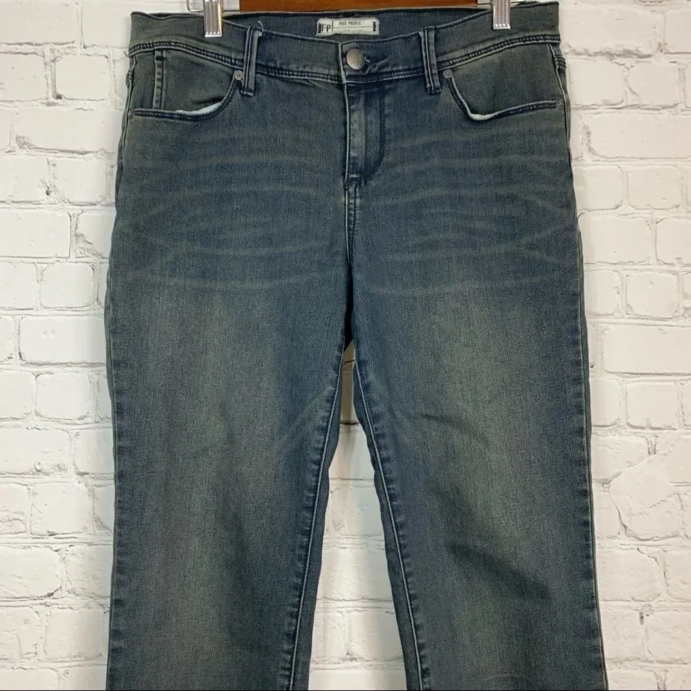 Free People Modern Straight Leg Jeans size 29